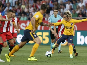 Griezmann (r.) flog in der 67. Minute vom Platz Griezmann (r.) flog in der 67. Minute vom Platz