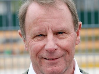 Berti Vogts weiß als ehemaliger Bundestrainer worauf es bei der Arbeit als Trainer ankommt. Foto: Roland Weihrauch Berti Vogts weiß als ehemaliger Bundestrainer worauf es bei der Arbeit als Trainer ankommt. Foto: Roland Weihrauch