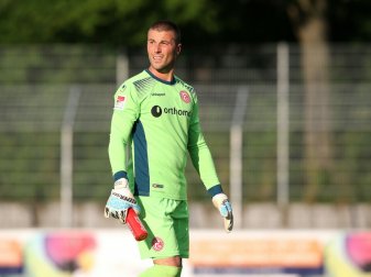 Fällt mit angebrochener Rippe aus: Michael Rensing Fällt mit angebrochener Rippe aus: Michael Rensing