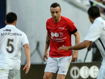 Dimitar Berbatow heuert in der Indian Super League an Dimitar Berbatow heuert in der Indian Super League an