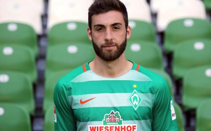 Steht vor der Rückkehr zu Rapid Wien: Werder-Profi Thanos Petsos. Foto: Focke Strangmann