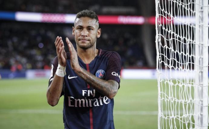 Fordert mit PSG den FC Bayern in der Königsklasse: Neymar. Foto: Kamil Zihnioglu