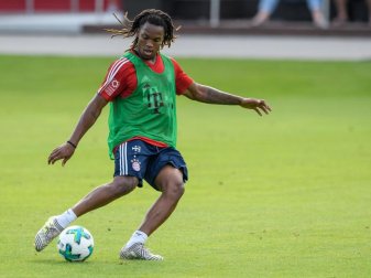 Ist beim Bayern-Spiel bei Werder Bremen nicht im Kader: Europameister Renato Sanches. Foto: Matthias Balk Ist beim Bayern-Spiel bei Werder Bremen nicht im Kader: Europameister Renato Sanches. Foto: Matthias Balk