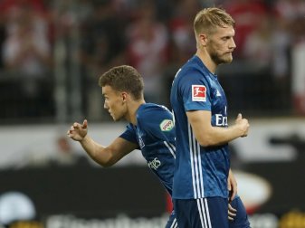 Faserriss: Hunt (r.) musste in Köln ausgewechselt werden Faserriss: Hunt (r.) musste in Köln ausgewechselt werden