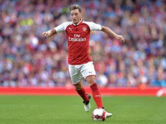 Schwacher Saisonstart für Mesut Özil und den FC Arsenal Schwacher Saisonstart für Mesut Özil und den FC Arsenal