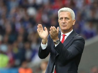 Bis 2020: Neuer Vertrag für Trainer Vladimir Petkovic Bis 2020: Neuer Vertrag für Trainer Vladimir Petkovic