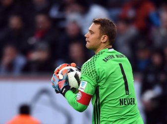 Musste beim Freundschaftsspiel in Offenbach einen Treffer hinnehmen: Bayern-Keeper Manuel Neuer. Foto: Federico Gambarini
