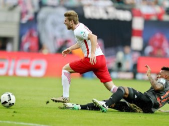 Treffen in der zweiten Pokalrunde aufeinander: Die Nationalspieler Timo Werner (RB Leipzig) und Jérome Boateng. Foto: Jan Woitas Treffen in der zweiten Pokalrunde aufeinander: Die Nationalspieler Timo Werner (RB Leipzig) und Jérome Boateng. Foto: Jan Woitas