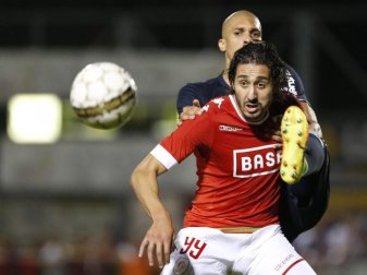 Ishak Belfodil (vorn) geht auf Leihbasis zu Werder Bremen. Foto: Julien Warnand Ishak Belfodil (vorn) geht auf Leihbasis zu Werder Bremen. Foto: Julien Warnand