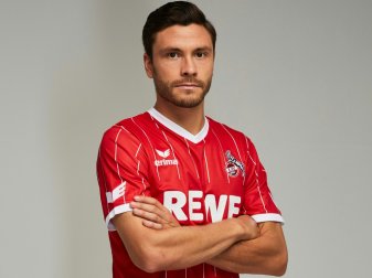 Jonas Hector im Europacup-Trikot des 1. FC Köln
