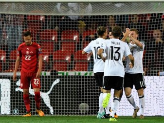 Die deutschen Spieler feiern den Treffer zum 1:0 durch Timo Werner. Foto: Kamaryt Michal Die deutschen Spieler feiern den Treffer zum 1:0 durch Timo Werner. Foto: Kamaryt Michal