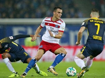 Kostic wurde gegen Leipzig verletzt ausgewechselt Kostic wurde gegen Leipzig verletzt ausgewechselt