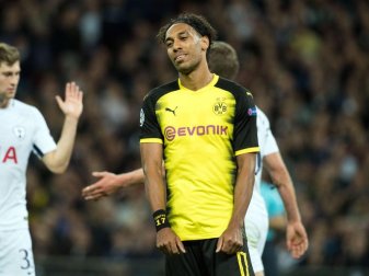 Die Dortmunder um Stürmer Pierre-Emerick Aubameyang unterlagen bei Tottenham Hotspur. Foto: Bernd Thissen Die Dortmunder um Stürmer Pierre-Emerick Aubameyang unterlagen bei Tottenham Hotspur. Foto: Bernd Thissen