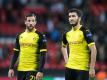 Die Dortmunder um Gonzalo Castro (l) und Nuri Sahin fühlten sich im Wembley-Stadion benachteiligt. Foto: Bernd Thissen