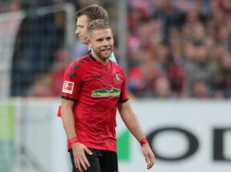Erhielt eine Vier-Spiele-Sperre: Freiburgs Yoric Ravet Erhielt eine Vier-Spiele-Sperre: Freiburgs Yoric Ravet
