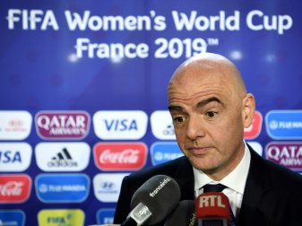 Infantino steht dem Videobeweis positiv gegenüber Infantino steht dem Videobeweis positiv gegenüber