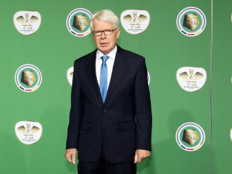 Reinhard Rauball wirbt beim Videobeweis um Geduld Reinhard Rauball wirbt beim Videobeweis um Geduld