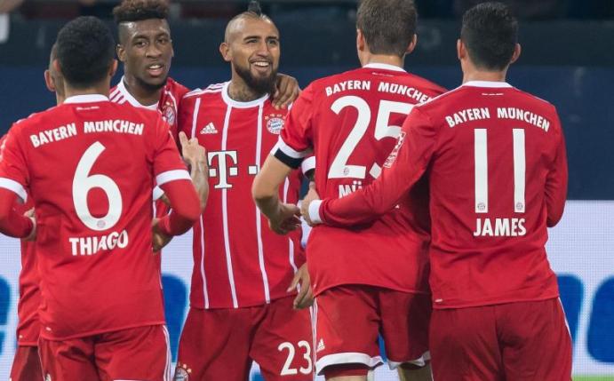 Der FC Bayern München siegte in Gelsenkirchen mit 3:0. Foto: Guido Kirchner
