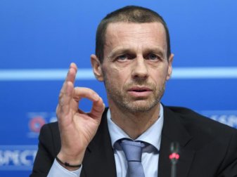 UEFA-Präsident Aleksander Ceferin bittet die Politik um Unterstützung. Foto: Martial Trezzini UEFA-Präsident Aleksander Ceferin bittet die Politik um Unterstützung. Foto: Martial Trezzini