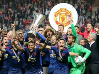 Manchester beim Gewinn der Europa League im Mai Manchester beim Gewinn der Europa League im Mai