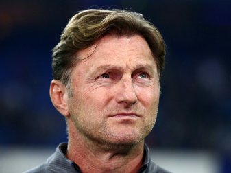 Ralph Hasenhüttl kritisiert den Videobeweis Ralph Hasenhüttl kritisiert den Videobeweis