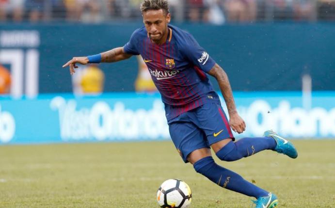 PSG-Star Neymar soll sich leicht am Fuß verletzt haben und gegen Montpellier nicht dabei sein. Foto: Adam Hunger