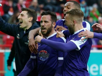 Erzgebirge Aue holt Dreier gegen Sandhausen Erzgebirge Aue holt Dreier gegen Sandhausen