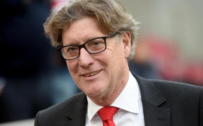 Stützt FC-Trainer Peter Stöger den Rücken: FC-Legende Toni Schumacher Foto: Jonas Güttler