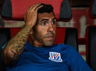 Carlos Tevez steht im Streit mit seinem Klub Carlos Tevez steht im Streit mit seinem Klub
