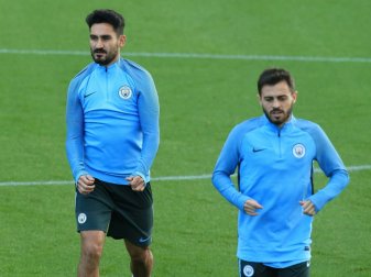 Ilkay Gündogan (l.) kann wieder trainieren Ilkay Gündogan (l.) kann wieder trainieren