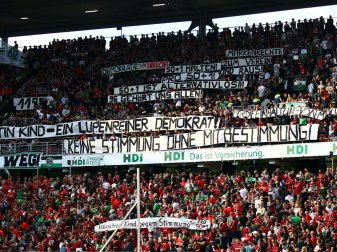 Fanprotest gegen Martin Kind in Hannover Fanprotest gegen Martin Kind in Hannover