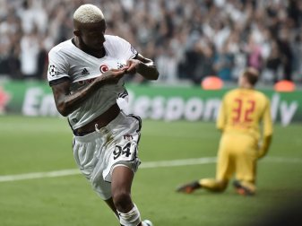 Talisca besorgte bereits vor der Pause den 2:0-Endstand Talisca besorgte bereits vor der Pause den 2:0-Endstand