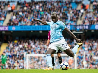 Benjamin Mendy fällt mit Kreuzbandriss aus Benjamin Mendy fällt mit Kreuzbandriss aus