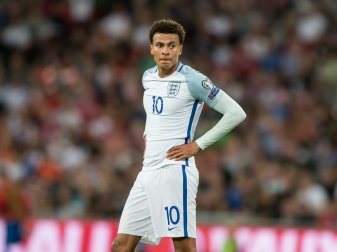 Alli ist für das nächste internationale Spiel gesperrt Alli ist für das nächste internationale Spiel gesperrt