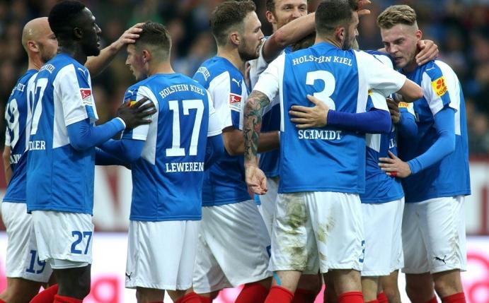Kiel feiert deutlichen Heimsieg gegen Bochum