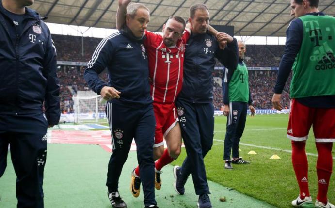 Franck Ribéry wurde gegen Hertha BSC verletzt ausgewechselt. Foto: Michael Kappeler