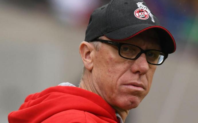 Mit seinem Team derzeit Bundesliga-Schlusslicht: Köln-Trainer Peter Stöger. Foto: Peter Steffen