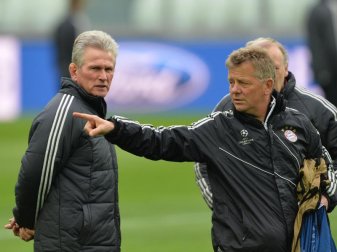 Jupp Heynckes (l) setzt auf Co-Trainer Peter Hermann. Foto: Andreas Gebert Jupp Heynckes (l) setzt auf Co-Trainer Peter Hermann. Foto: Andreas Gebert