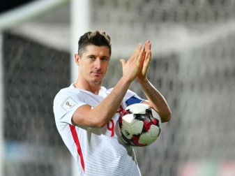 Lewandowski mit Polen erstmals bei der WM dabei Lewandowski mit Polen erstmals bei der WM dabei