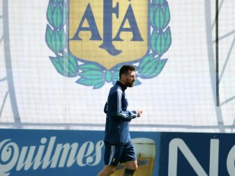 Lionel Messi soll Argentinien zum Sieg gegen Ecuador führen. Foto: Osvaldo Fantom