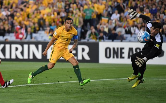 Tim Cahill erzielte beide Treffer für Australien. Foto: David Moir