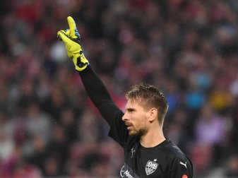 Wartet seit 28 Monaten auf eine Einladung vom DFB: Weltmeister Ron-Robert Zieler. Foto: Marijan Murat Wartet seit 28 Monaten auf eine Einladung vom DFB: Weltmeister Ron-Robert Zieler. Foto: Marijan Murat
