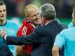 Jupp Heynckes (r.) lobt Arjen Robben (M.)