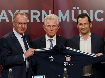 Die Bosse sind von Triple-Trainer Heynckes begeistert Die Bosse sind von Triple-Trainer Heynckes begeistert