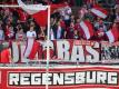 Die Fans von Jahn Regensburg müssen künftig ohne Investor auskommen. Foto: Uwe Anspach