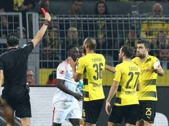 Schlüsselszene: Rote Karte für Sokratis Schlüsselszene: Rote Karte für Sokratis