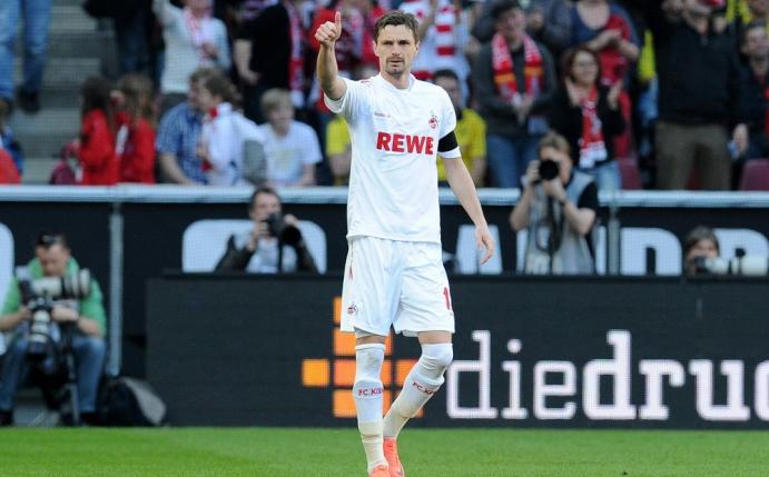 Milivoje Novakovic bietet sich umsonst dem 1. FC Köln an