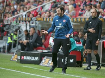 Hält nicht viel vom Trainer-"Jugendwahn": Sandro Schwarz Hält nicht viel vom Trainer-"Jugendwahn": Sandro Schwarz