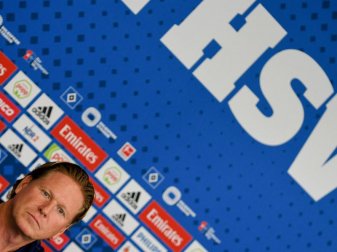 HSV-Trainer Markus Gisdol trifft mit seinem Team auf den FC Bayern. Foto: Axel Heimken HSV-Trainer Markus Gisdol trifft mit seinem Team auf den FC Bayern. Foto: Axel Heimken