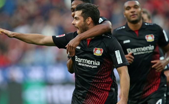 Leverkusen feiert 5:1-Kantersieg in Mönchengladbach